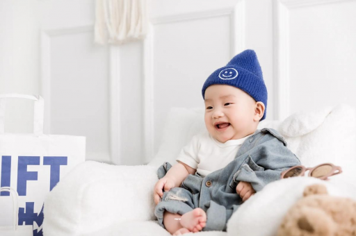 台湾宝宝湿疹涂什么药膏 台湾宝宝湿疹涂什么药膏