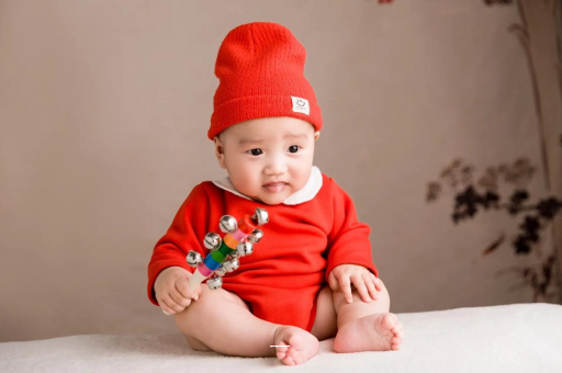 台湾六个月宝宝总是摇头 台湾六个月宝宝总是摇头